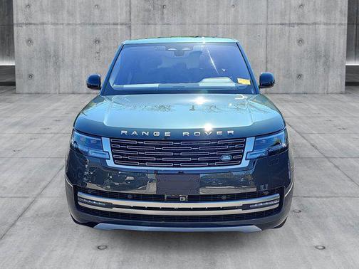 2023 Land Rover Range Rover P530 SE