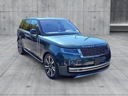 2023 Land Rover Range Rover P530 SE