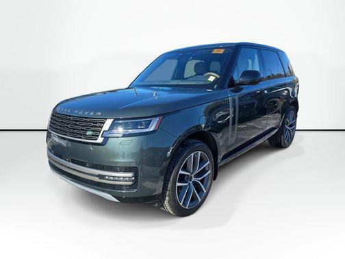 2026 Land Rover Range Rover P550e SE