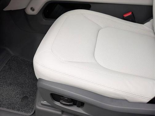 2026 Land Rover Defender S