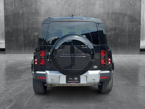 2023 Land Rover Defender 110 S
