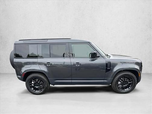 2026 Land Rover Defender S