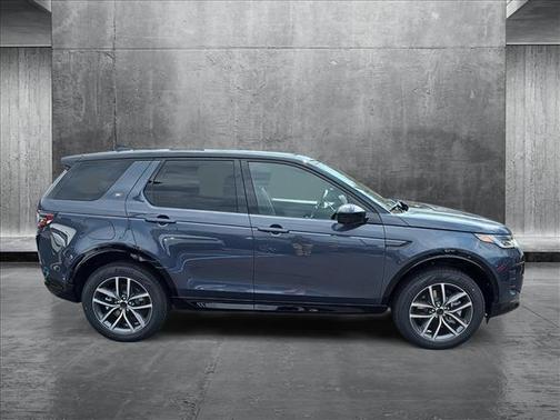 2025 Land Rover Discovery Sport Dynamic SE
