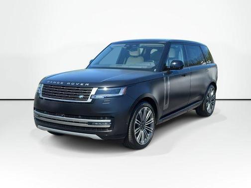 Obsidian Black SV Bespoke Ultra Metallic Satin 2026 Land Rover Range Rover P400 SE 7 Seat