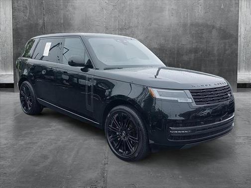 2025 Land Rover Range Rover P400 SE 7 Seat