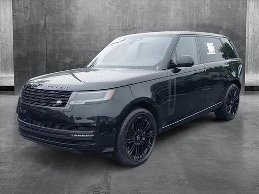 2025 Land Rover Range Rover P400 SE 7 Seat