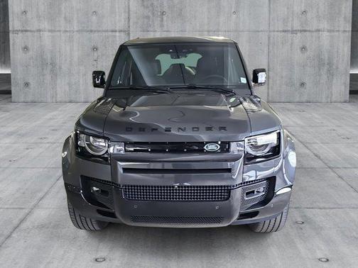 2025 Land Rover Defender 110 P400 X-Dynamic SE