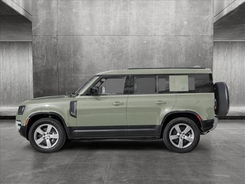 2025 Land Rover Defender 110 P300