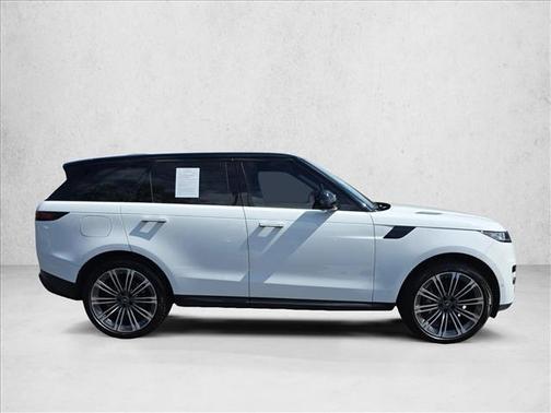 Fuji White 2024 Land Rover Range Rover Sport SE