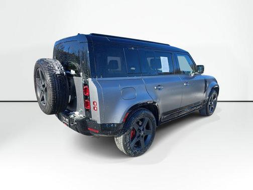 2023 Land Rover Defender 110 X-Dynamic SE