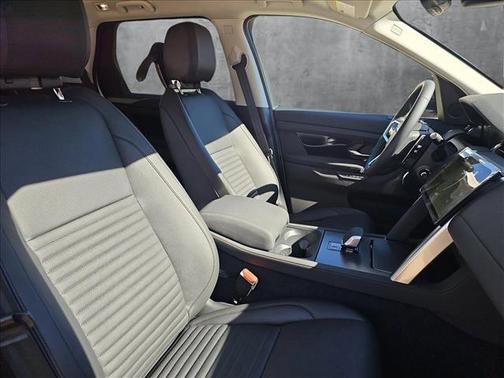 2025 Land Rover Discovery Sport S