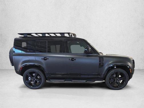 Santorini Black Metallic 2026 Land Rover Defender P400 X-Dynamic SE