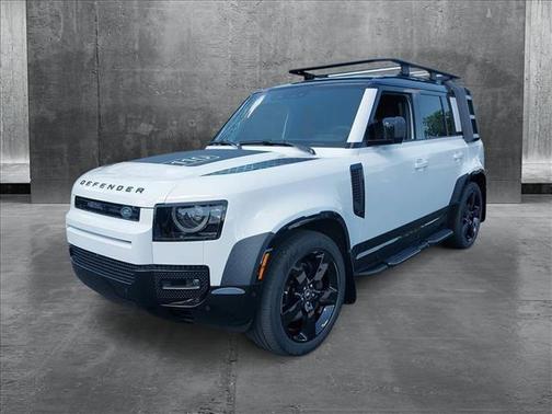 2025 Land Rover Defender 110 P400 X-Dynamic SE