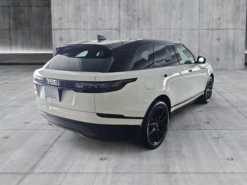 2026 Land Rover Range Rover Velar P400 Dynamic SE