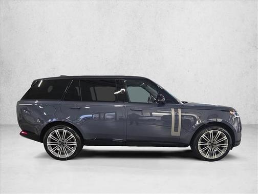 2026 Land Rover Range Rover P400 SE 7 Seat
