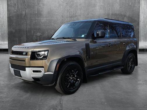 2025 Land Rover Defender S