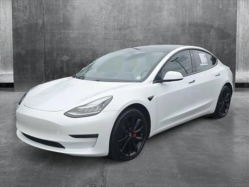2020 Tesla Model 3 Long Range
