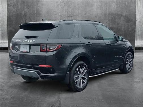 2025 Land Rover Discovery Sport S