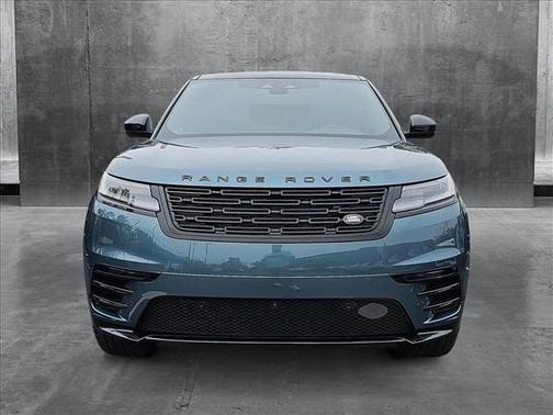 2026 Land Rover Range Rover Velar P250 SE R-Dynamic