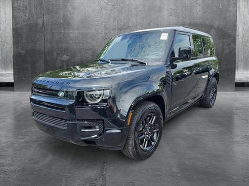 2025 Land Rover Defender 110 P400 X-Dynamic SE