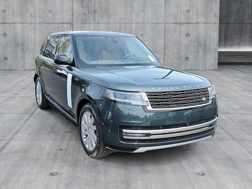 2025 Land Rover Range Rover P400 SE