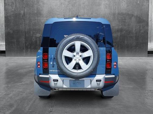 2025 Land Rover Defender 110 P400 S