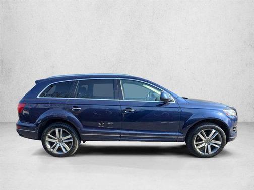 Red 2014 Audi Q7 3.0T Premium Plus