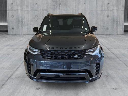 2025 Land Rover Discovery P360 Dynamic SE