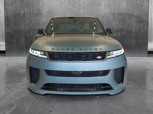 2025 Land Rover Range Rover Sport P635 SV Edition Two
