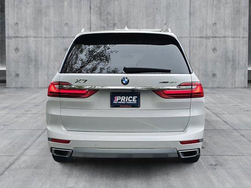 2022 BMW X7 xDrive40i