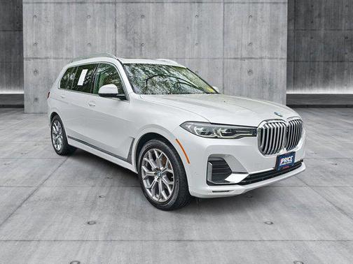 2022 BMW X7 xDrive40i
