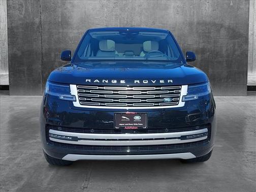 2025 Land Rover Range Rover P530 Autobiography 7 Seat