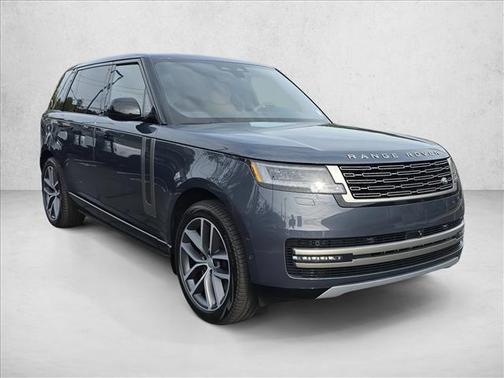 2025 Land Rover Range Rover P400 SE 7 Seat
