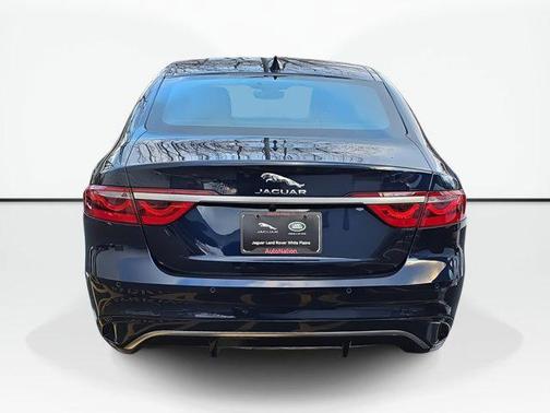 2024 Jaguar XF R-Dynamic SE P250 RWD Automatic