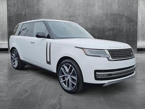 2025 Land Rover Range Rover P400 SE