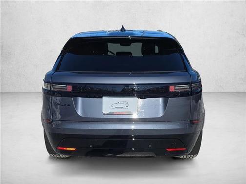 2026 Land Rover Range Rover Velar P250 SE R-Dynamic
