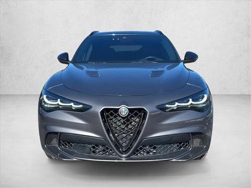 2024 Alfa Romeo Stelvio Quadrifoglio