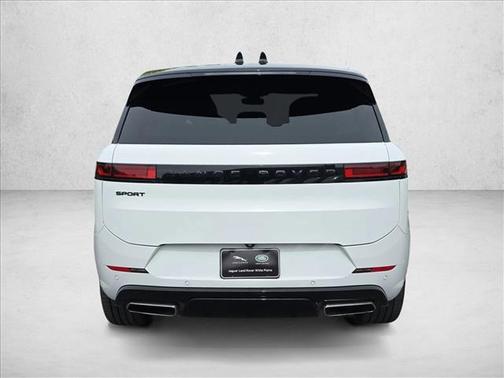 Fuji White 2024 Land Rover Range Rover Sport SE