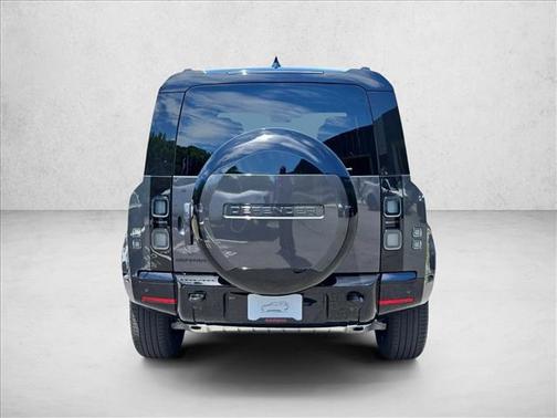 Carpathian Grey Premium Metallic 2026 Land Rover Defender P400 X-Dynamic SE
