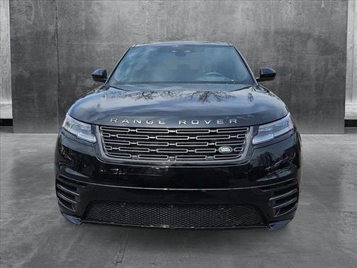 2026 Land Rover Range Rover Velar P250 SE R-Dynamic