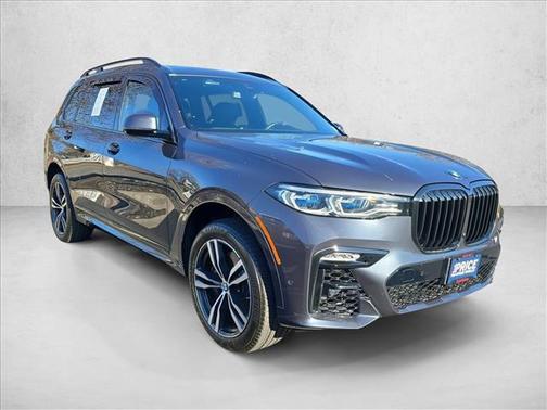 2021 BMW X7 M50i