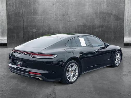 2021 Porsche Panamera RWD