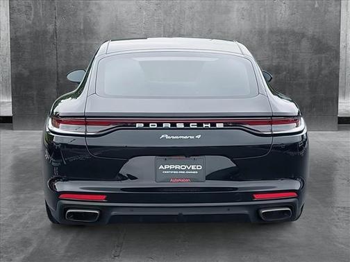 2021 Porsche Panamera RWD