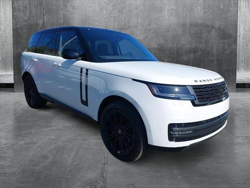2025 Land Rover Range Rover P400 SE