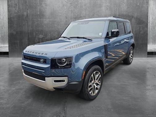 2025 Land Rover Defender 110 P400 S