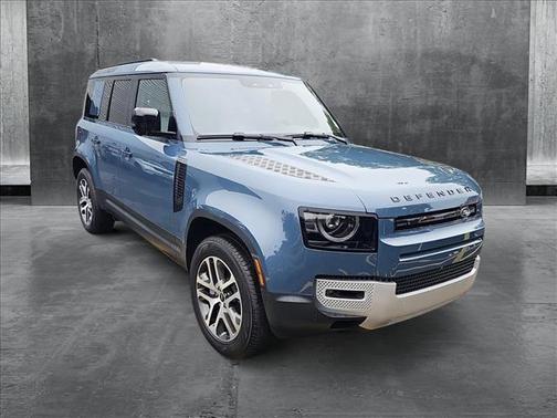 2025 Land Rover Defender 110 P400 S