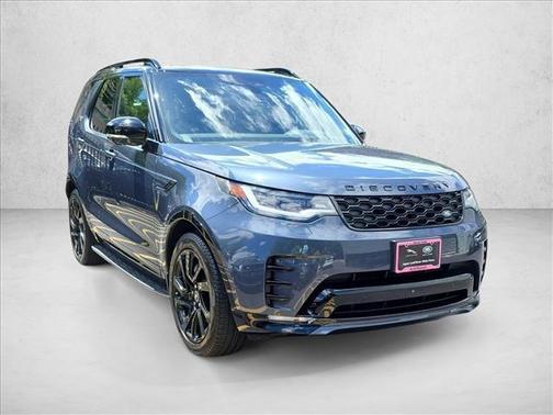 Varesine Blue Metallic 2025 Land Rover Discovery P300 Dynamic SE