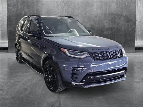2025 Land Rover Discovery P300 Dynamic SE