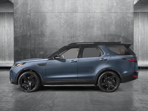 2025 Land Rover Discovery P300 Dynamic SE