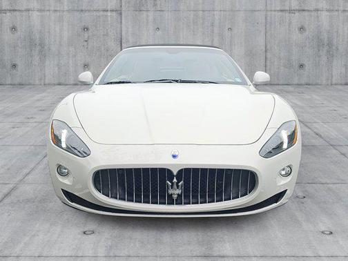 2013 Maserati GranTurismo Base